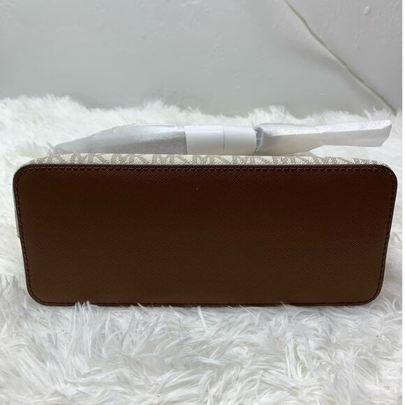 NWT MICHAEL KORS Jet Set Travel Medium Logo Dome Crossbody Bag - Picture 4 of 10